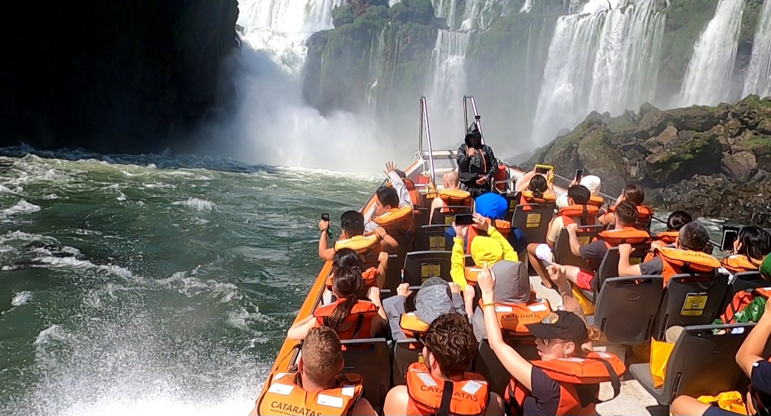 Gran Aventura boat ride Iguazu